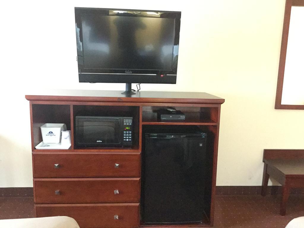 Americas Best Value Inn Saint Robert/Fort Leonard Wood Zewnętrze zdjęcie